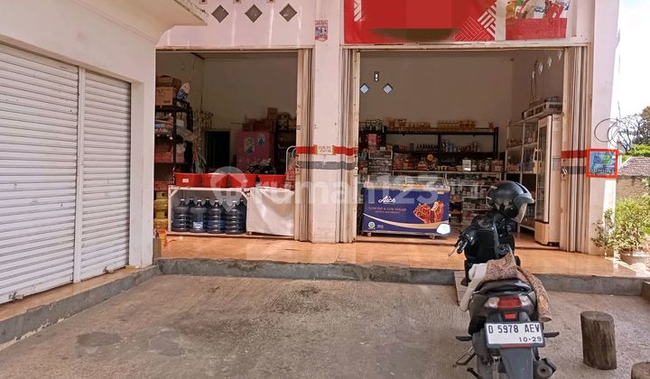 Strategic Location Shop House in a Complex in Cileunyi Bandung 1