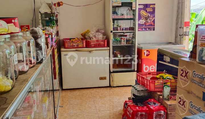 Strategic Location Shop House in a Complex in Cileunyi Bandung 2