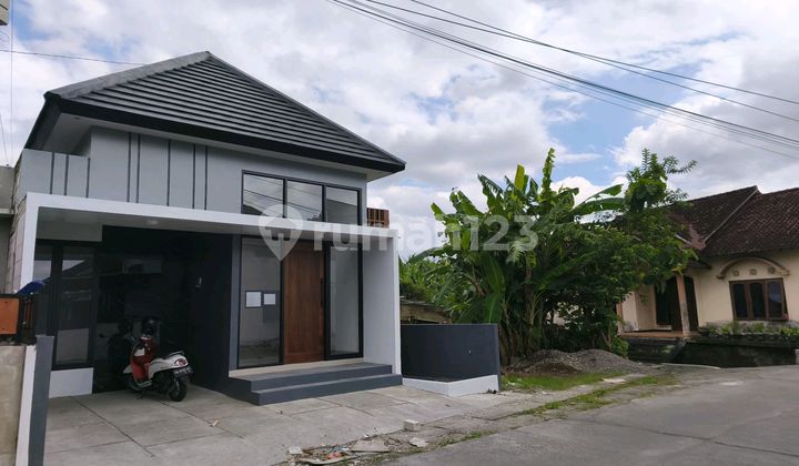 Dijual Rumah Siap Huni Lokasi Sangat Strategis 2