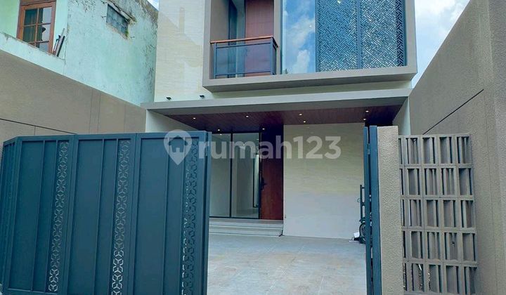 Dijual Rumah Siap Huni Lokasi Sangat Strategis 