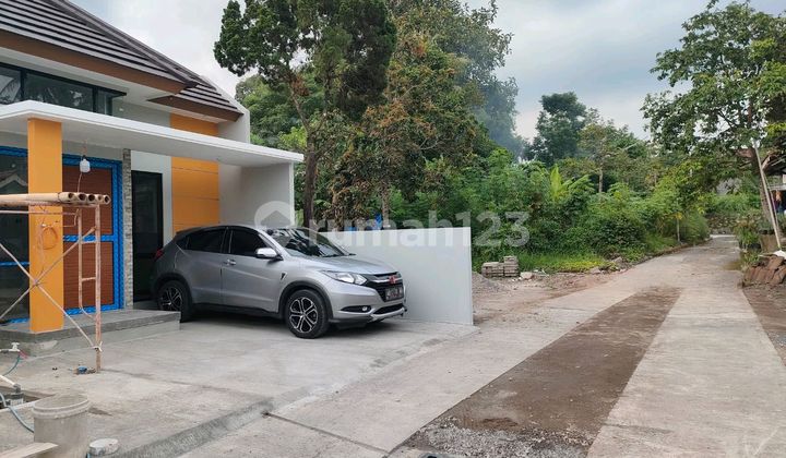 Dijual Rumah Siap Huni Lokasi Sangat Strategis