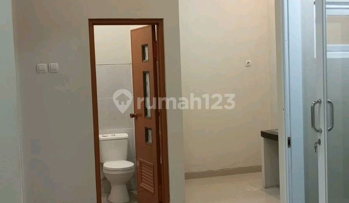 For Sale Ready-to-Occupy House in a Highly Strategic Location 2