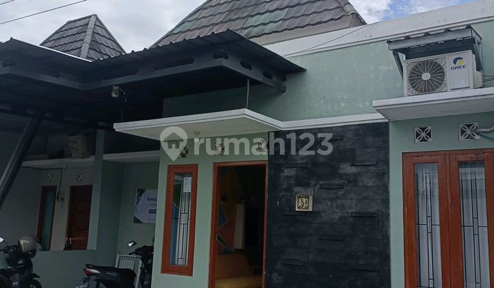 For Sale Beautiful House Very Strategic Location 2