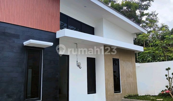 Dijual Rumah Siap Huni Lokasi Strategis