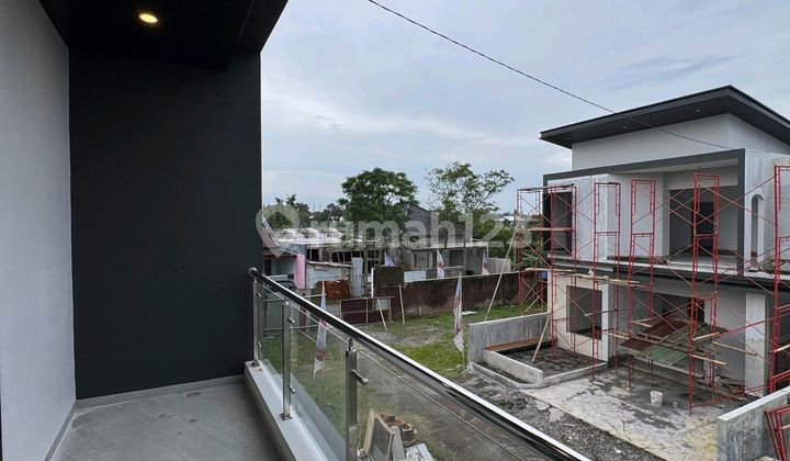 Dijual Rumah Mewah Lokasi Sangat Strategis Dijual Rumah Mewah Lokasi Sangat Strategis