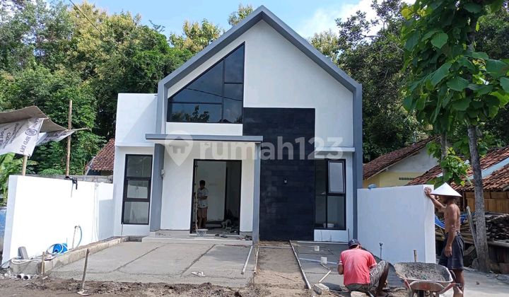 House for Sale Affordable Price Strategic Location