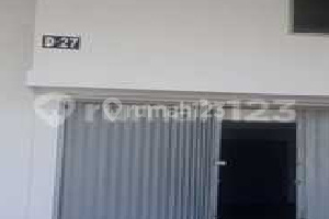 Disewakan Gudang sekaligus kantor dengan Lima kamar Mandi  1