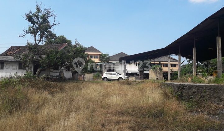 Strategic Land and Warehouse Ready to Use with a View of Mount Gedongsongo 1
