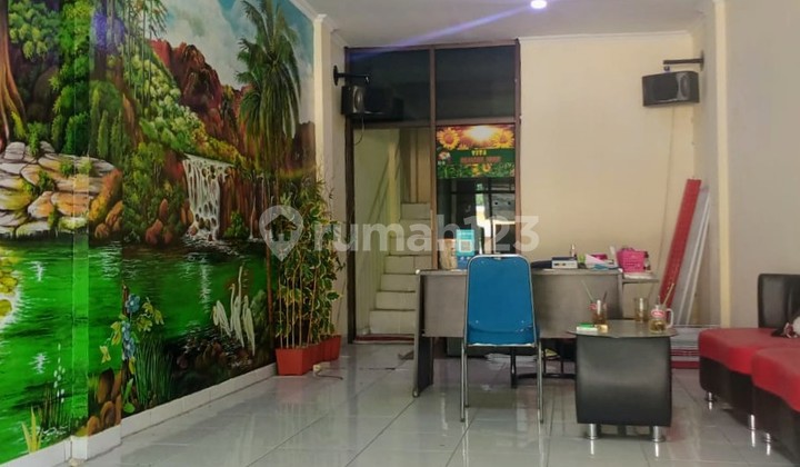 Ruko Dua Lantai Pinggir Jalan Strategis Pembayaran Fleksibel 1