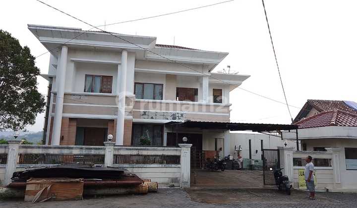 Rumah Dua Lantai Siap Huni Lantai 1 Ruko Lantai 2 Rumah Dekat Rs 1