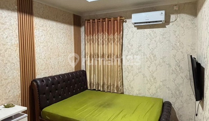 Rumah Dua lantai 5 menit ke kampus, Pusat perbelanjaan, kesehatan 2