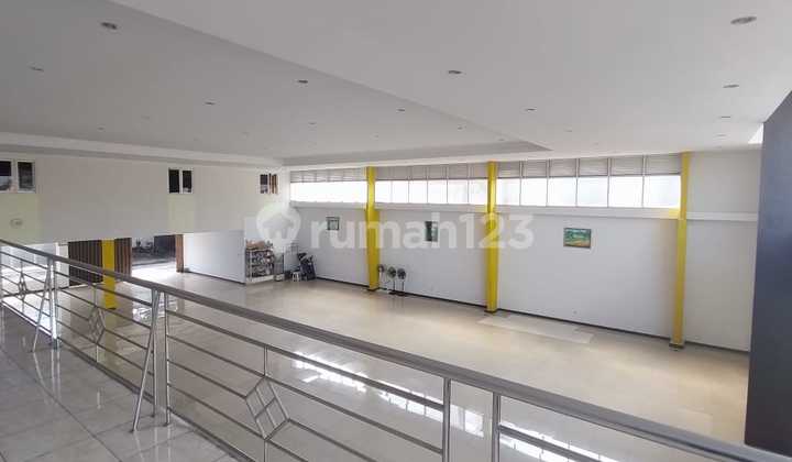 For Sale: Spacious Strategic Commercial Space on Jln Wonosari, Berbah, Sleman