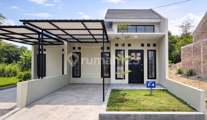 For Sale Ready-to-Build House Strategic Location Sedayu Jogja