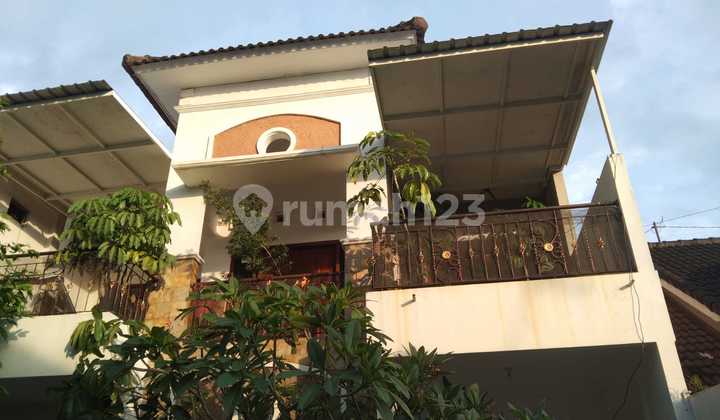 Dijual Rumah 2 Lantai di Jantung Kota! Hanya 14 Menit ke Malioboro & Dekat Kampus Ugm - Lokasi Strategis