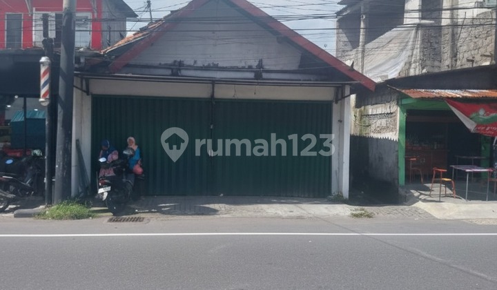 Disewakan Ruko Lokasi Strategis Catur Tunggal Depok Sleman Jogja