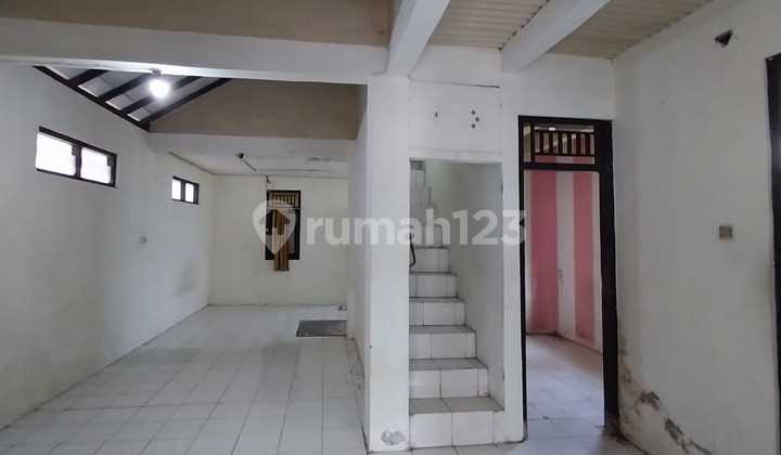 For Rent Simple 2-Story House in Piyungan 2