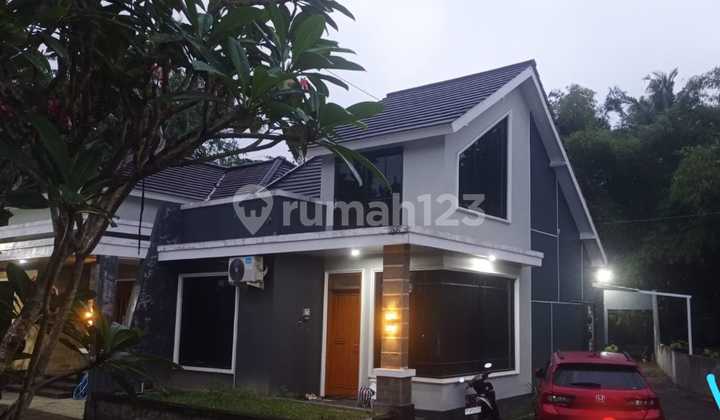 For Sale: House in Griya Tirta Asri, Cebongan, Tirtoadi, Mlati, Sleman. For Sale: House in Griya Tirta Asri, Cebongan, Tirtoadi, Mlati, Sleman.