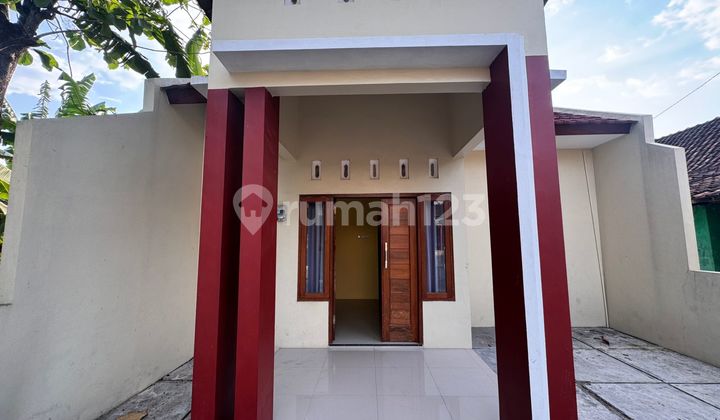 Dijual Rumah Murah Halaman Luas (128M²) di Kawasan Industri Prambanan - Siap Huni! Dijual Rumah Murah Halaman Luas (128M²) di Kawasan Industri Prambanan - Siap Huni!