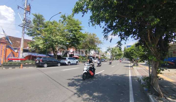 For Rent: Shop House Suitable for Business Space in Mergangsan, Yogyakarta 2