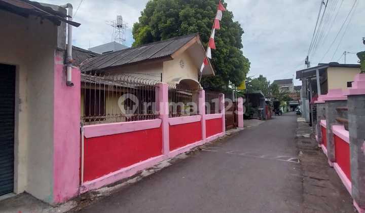 For Rent Semi-Classic House Suitable for Residence For Rent Semi-Classic House Suitable for Residence