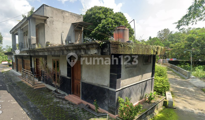 Auction House for Sale in Ngaglik Sleman, Only 8 Minutes to Condongcatur Hospital, Comfortable Environment!