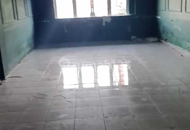 For Rent 3-Story Shop House in Sinduadi Business Area, Mlati, Sleman, Yogyakarta