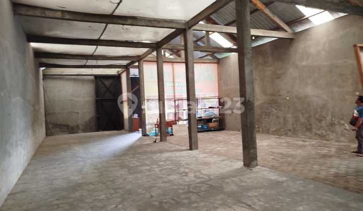 For Rent Warehouse with Tronton Access Near Magelang Tempel Road