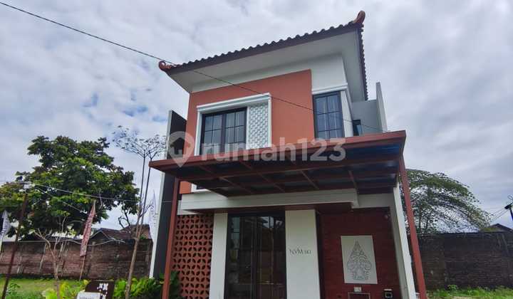 Dijual Rumah Mewah 2 Lantai Siap Huni dan Strategis di Tengah Kodya Yogyakarta