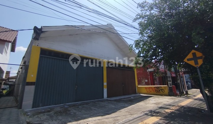 Disewakan Ruko Cocok untuk Ruang Usaha Mergangsan Yogyakarta Disewakan Ruko Cocok untuk Ruang Usaha Mergangsan Yogyakarta