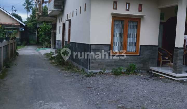 Dijual Rumah 2 Lantai Siap Huni Lokasi Margodadi Seyegan Sleman Dijual Rumah 2 Lantai Siap Huni Lokasi Margodadi Seyegan Sleman
