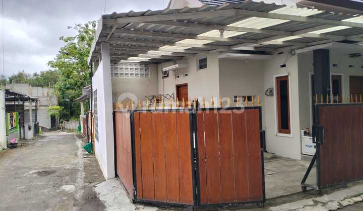 Dijual Rumah di Perumahan Pesona Tamantirto Kasihan Bantul Jogja Dijual Rumah di Perumahan Pesona Tamantirto Kasihan Bantul Jogja