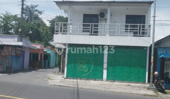 For Sale or Rent: 2-Story Shop House in Sendangtirto, Berbah, Sleman