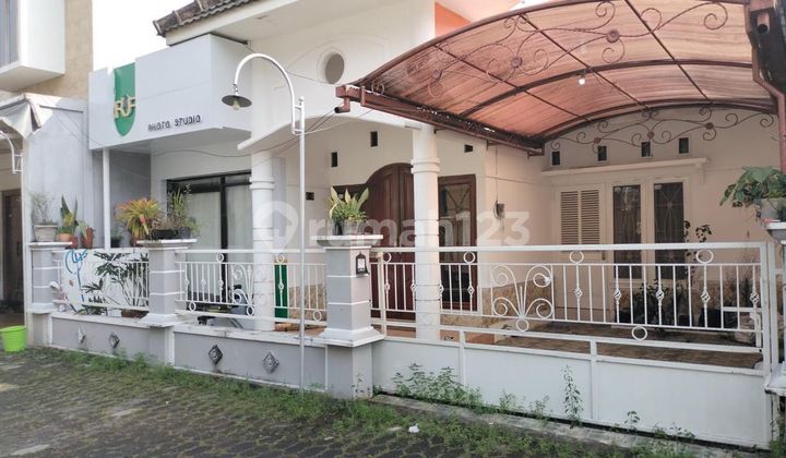 Rumah di Perumahan Perum Griya, Panggungharjo, Sewon, Bantul, Jogja