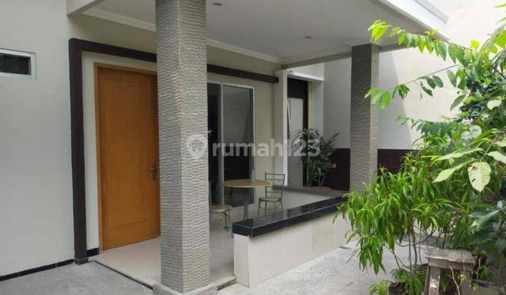 Semanan Rumah Rapi Siap Huni Hadap Selatan Depan Sport Center 2