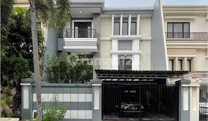 Rumah Bagus Semi Furnished SHM Permata Buana, Jakarta Barat