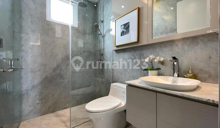 Rumah Bagus Semi Furnished SHM Gading Serpong, Tangerang 2