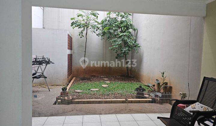 Dijual Rumah Minimalist 2 Lantai di Permata Buana 2