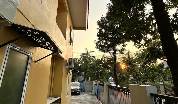 Boarding house in Galaxy Housing with car parking inside the boarding house fence, flood-free location.