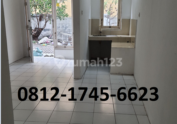 A 1-bedroom rental house with its own fence and car parking space.