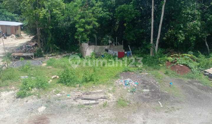 Strategic Land in Labuan Sait Suitable for Villa Strategic Land in Labuan Sait Suitable for Villa