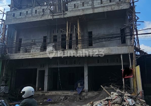 3-Story Shop House in Dalung Permai, Kerobokan 2