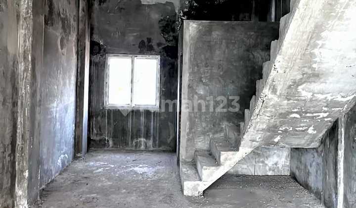 3-Unit Adjoined Ruko Hook - Available for Purchase Per Unit - Jl Gajah Mada Medan 2