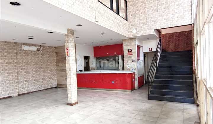 Ruko Gandeng Posisi Hook di Jl Asia Dekat Asia Mega Mas