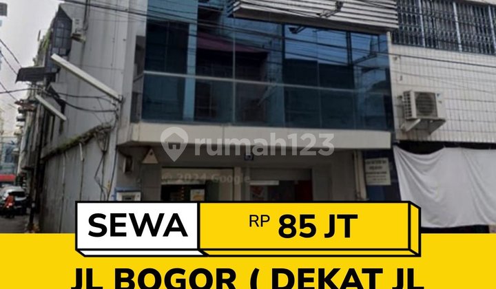 Business Shop Ex Bank on Jl Bogor, Medan City Center 1