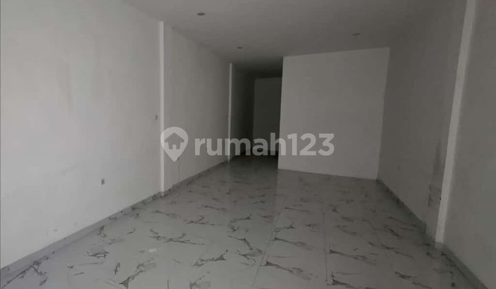 Commercial CBD Polonia 3.5-Storey Shop House in a Block with Canopy 2