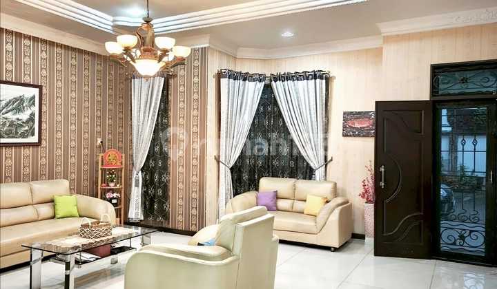 Rumah Full Furnished Komplek Villa Makmur Indah, Adam Malik 2