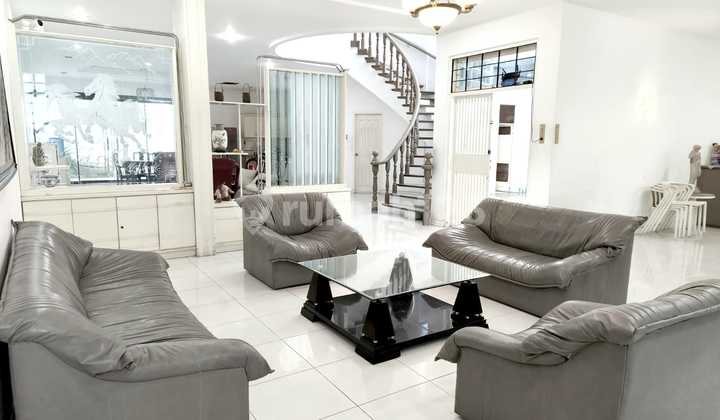 For Sale Prime Location House - Imam Bonjol - Sudirman - Medan 2