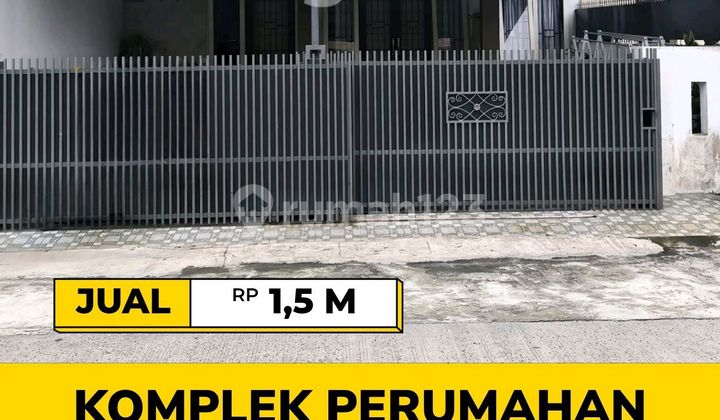 Rumah Komplek Lebar 8Mtr Posisi Hook Lokasi Strategis di Ringroad Rumah Komplek Lebar 8Mtr Posisi Hook Lokasi Strategis di Ringroad