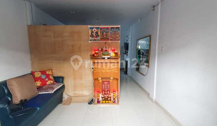 Rumah 3,5 Tingkat Siap Huni Di Inti Kota Jl Brigjend Katamso  2