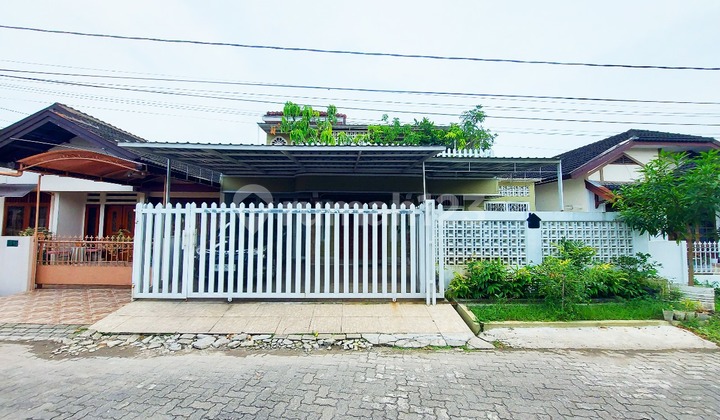 Beautiful Ready-to-Occupy House in Setia Budi Indah 1 Complex, Medan 2